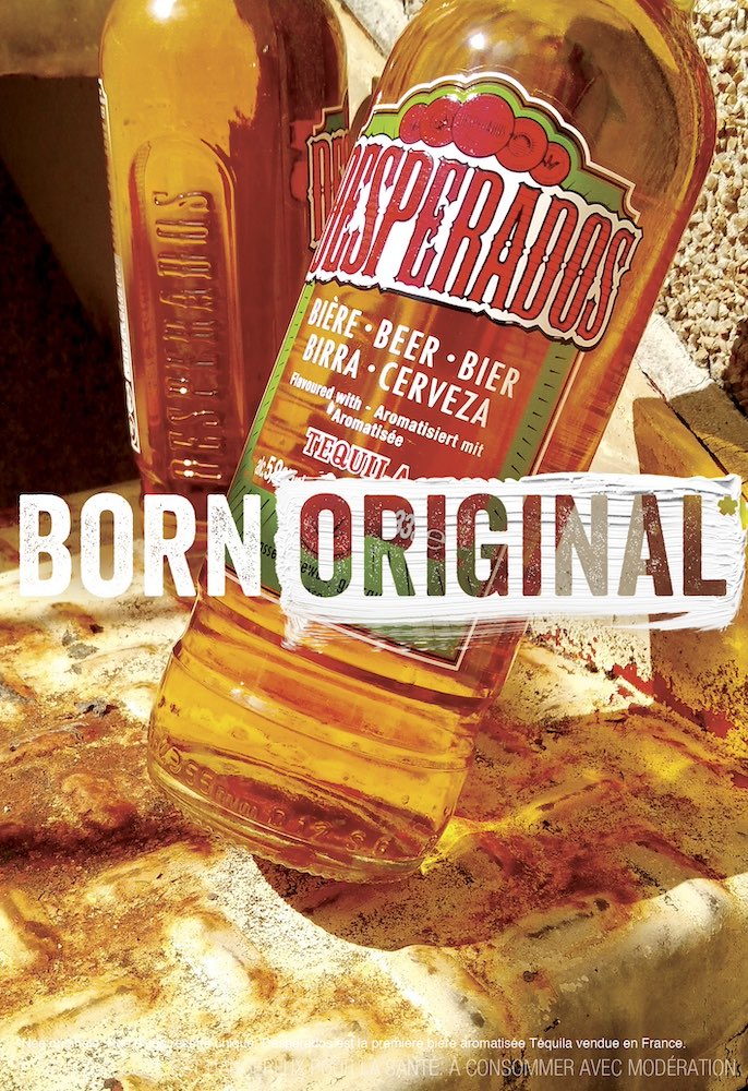 Publicité Desperados - Born Original - Bouteille penchée posée contre un mur - Agence Service Plan - France - 2017