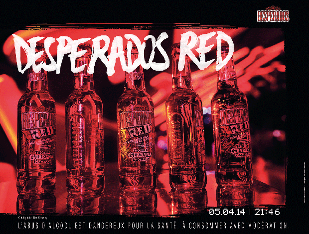 Publicité Desperados - Moments - 05/04/14 - 21h46 - Desperados Red - Photo de 5 bouteilles dans des tons rouge - Agence Dufresne Corrigan Scarlett - Photo Ben Stockley - 2014 - Format horizontal