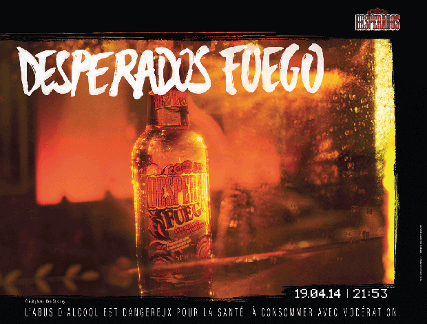 Publicité Desperados - Moments - 19/04/14 - 21h53 - Desperados Fuego - Photo d'une bouteille dans un miroir - Agence Dufresne Corrigan Scarlett - Photo Ben Stockley - 2014 - Format horizontal