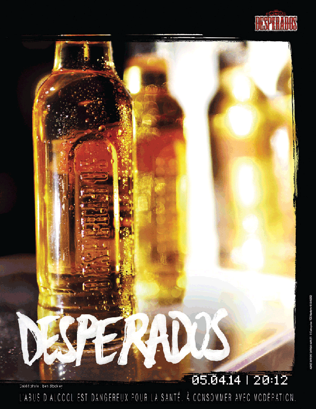 Publicité Desperados - Moments - 05/04/14 - 20h12 - Desperados - Photo d'une bouteille de dos, 2 autres floues dans le fond, sur le bar - Agence Dufresne Corrigan Scarlett - Photo Ben Stockley - 2014