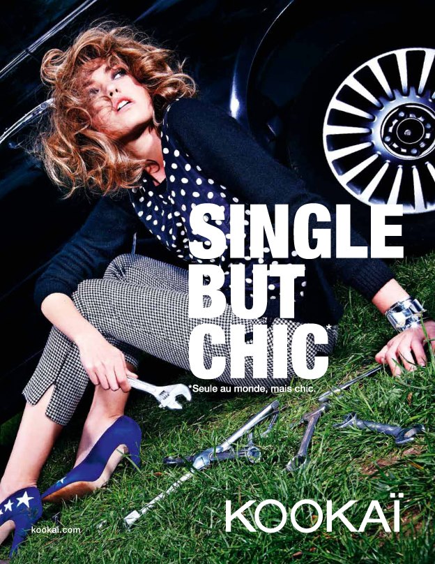 Publicité Kookaï - 2012 - Single but chic