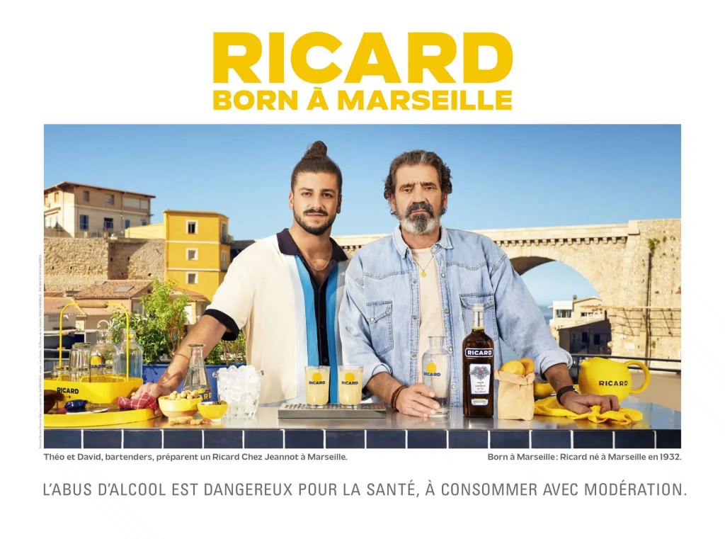 Publicité Ricard - Born à Marseille - Théo et David - Bartenders - Chez Jeannot - Marseille - Agence BETC - 2024