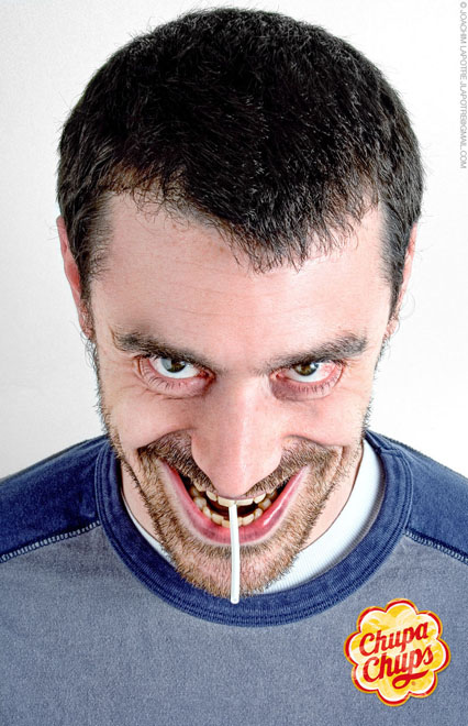 Publicité Chupa Chups - Campagne No Comment - Agence Multifake - Portrait - Homme