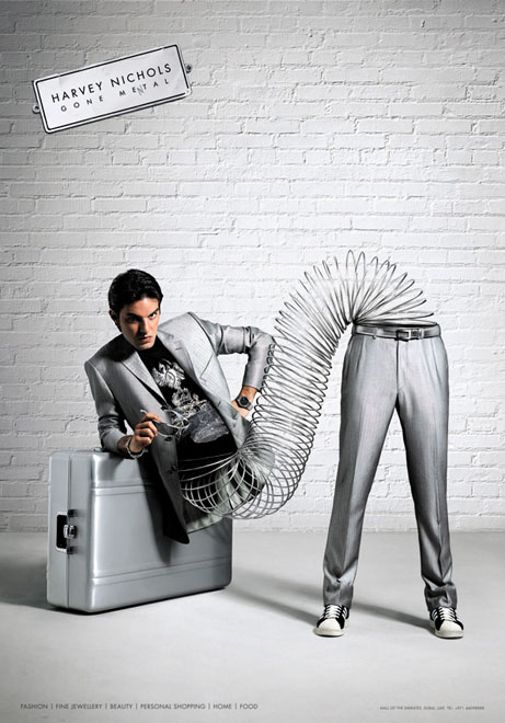 Ads - Publicité - Harvey Nichols - Gone Metal - Ressort