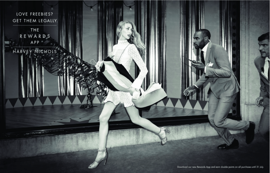 Publicité - Ads - HarveyNichols-Shoplifters - Voleuse - Vêtements
