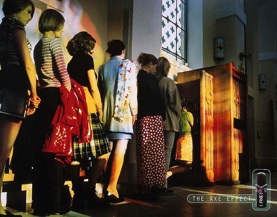 Publicité Axe - Axe Effect - Ammirati Puris Lintas - Pologne - 1999 - Confessionnal - File d'attente de femmes