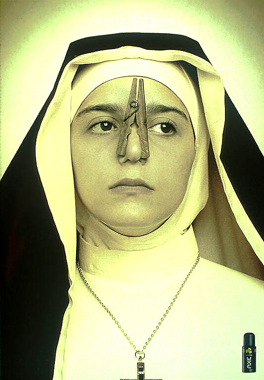 Publicité Axe - Déodorant - Nonne avec une pince à linge sur le nez, pour ne pas succomber à l'odeur - VegaOlmoSponce - 2000