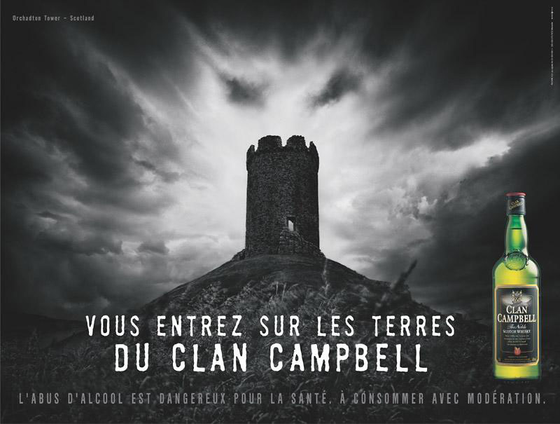 Publicité Clan Campbell - Vous entrez sur les terres du Clan Campbell - Tour  abandonnée - Château - Agence BDDP&fils - 2006