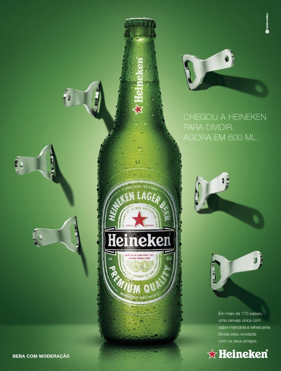 Publicité Heineken - Bouteille 600 ml - Bouteille - Décapsuleurs plantés dans le mur - Agence Fischer America (Brésil) - 2007