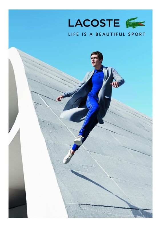 Publicité Lacoste - Life is a beautiful sport - Agence BETC - urbain - Homme envol - 2014