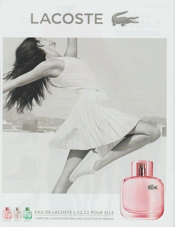 Publicité Lacoste - Parfum - Femme - L12.12 L'esprit de la jupe plissée dans une collection de parfums - Bouteille rose - Noir et Blanc 