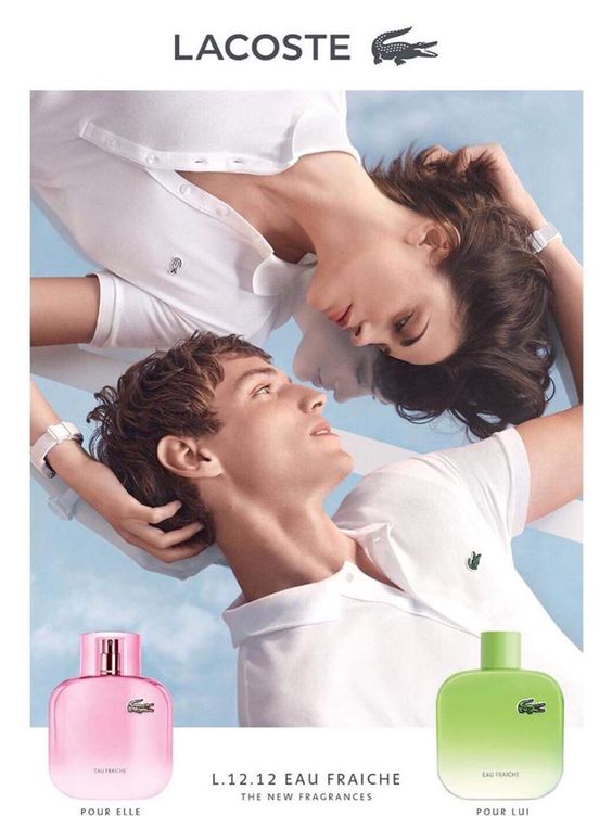 Publicité Lacoste - Parfum - Eau de Lacoste - L12.12 Eau Fraîche- Flacons Rose et Vert -Couple en blanc 