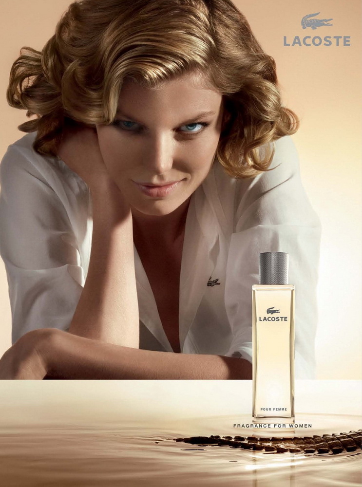 Publicité Lacoste - Parfum - Lacoste for Women - Femme regard intense