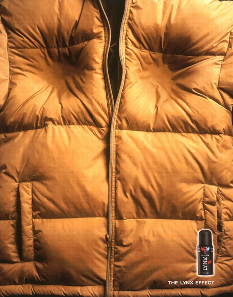 Publicité Axe - The Lynx Effect - Vêtements - Agence GingKo Lowe & Partners - Uruguay - 2002 - Doudoune jaune - marques de seins