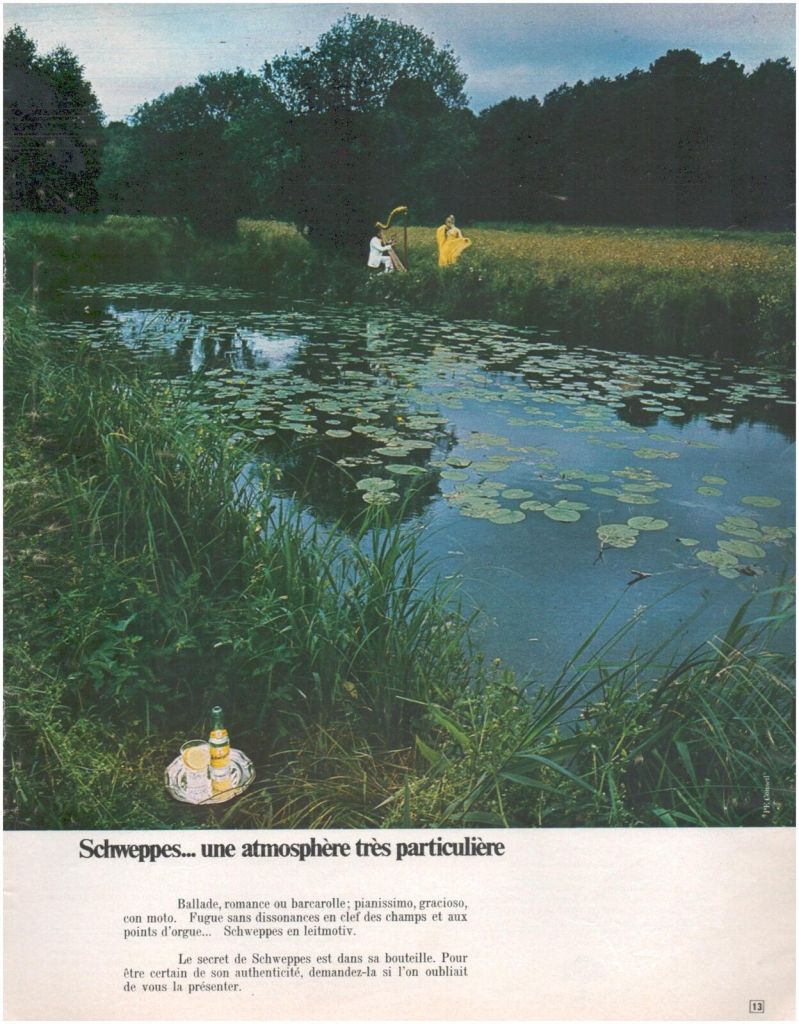 Publicité Schweppes - Une atmosphère très particulière - Homme et femme - Étang - Harpe - Agence P.E. conseil - Années 70 