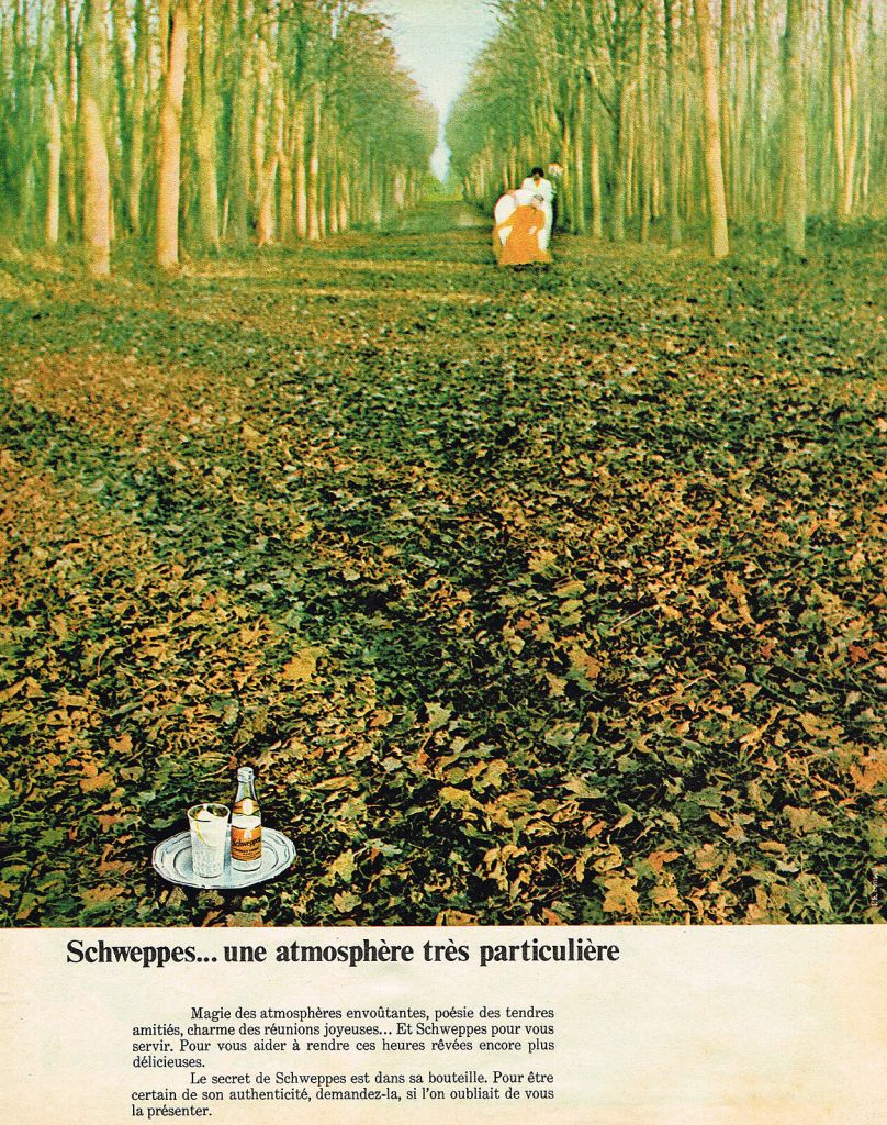 Publicité Schweppes - Une atmosphère très particulière - Homme et femme - Sous-bois - Fauteuil - Agence P.E. conseil - Années 70 