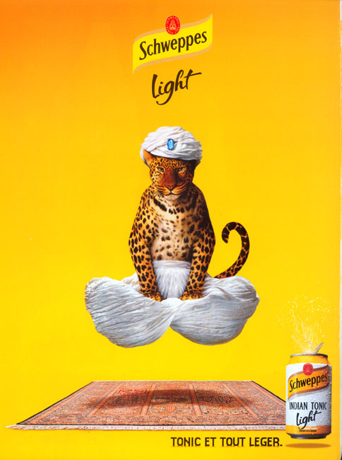 Publicité Schweppes - Panthère - Indian Tonic Light - Tonic et tout léger  - Fakir - en suspension - Young&Rubicam - 1999