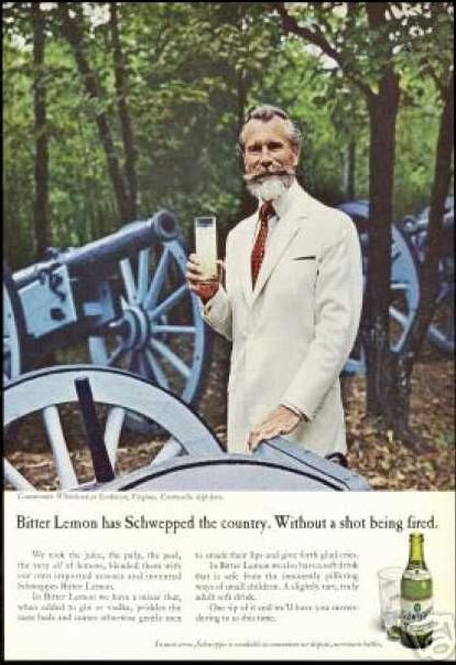 Publicité Schweppes - Commander Whitehead - Agence Ogilvy - Années 50/60 - Bitter Lemon has Schwepped the country. Without a shot being fired