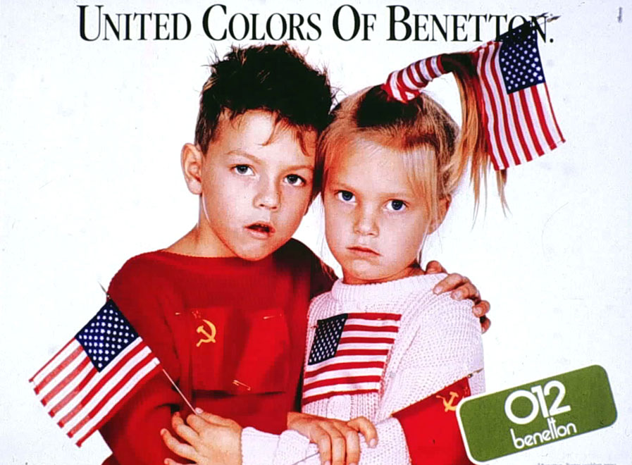 Publicité Benetton - United colors of Benetton - 0-12 - Enfants russe et américain ensemble - 1985 - Oliviero Toscani