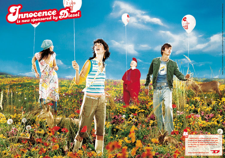 Publicité Diesel - Happy Valley - Agence Kesselkramer - Pays-Bas - 2002 - Innocence is now sponsored by Diesel - Donald Diesel et trois personnes tiennent dans leurs mains des ballons dans un champ fleuri