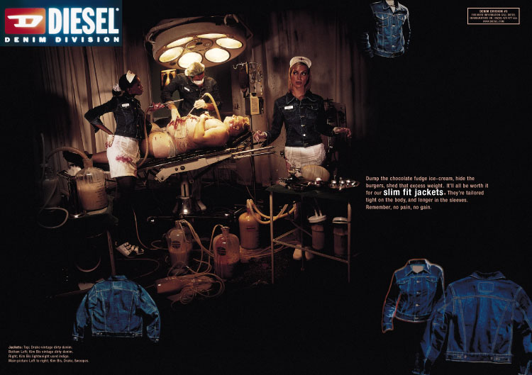 Publicité Diesel - Denim Division - The Dark - Agence DLKW Lowe - Grande Bretagne - 1998 - Un homme nu dans une salle d'opération insalubre