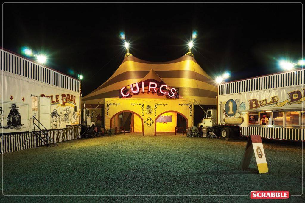 Publicité Scrabble — Enseignes - Agence Ogilvy Mexico - 2007 - Cuircs - Circus