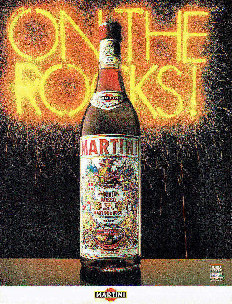 Publicité Martini - On the rocks - Lettres feu d'artifices - Bouteille Martini Rosso premier plan - Agence Alice - 1977