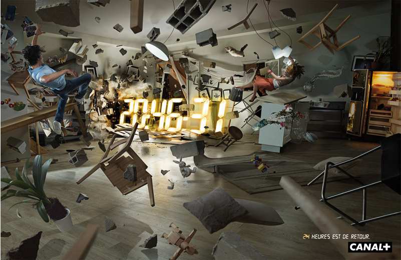 Publicité Canal + - 24h est de retour - un appartement semble exploser - Affichage 20:46:31 