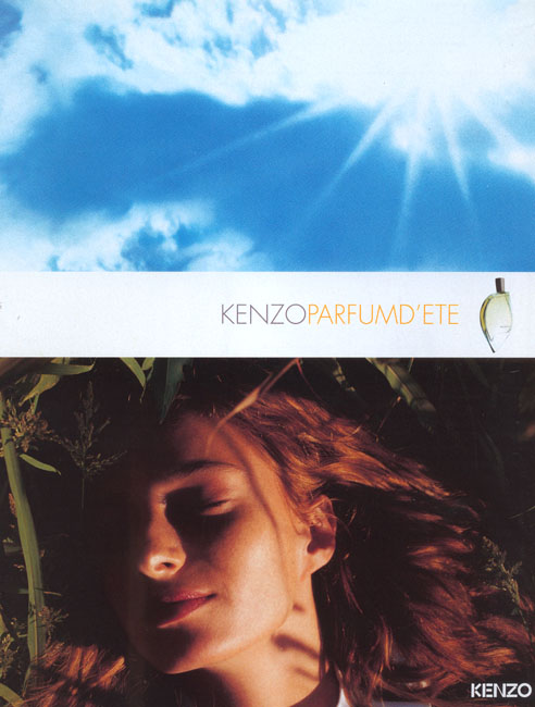 Publicité Kenzo - Parfum d'été - Image de soleil dans le ciel - Femme allongée sur l'herbe - 2002