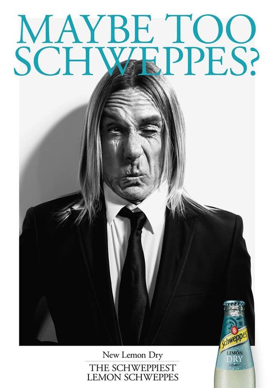 Publicité Schweppes - Schweppes Lemon Dry - Maybe too Schweppes - The Schweppiest Lemon Schweppes - Iggy Pop torse en costume noir - Agence China - 2013