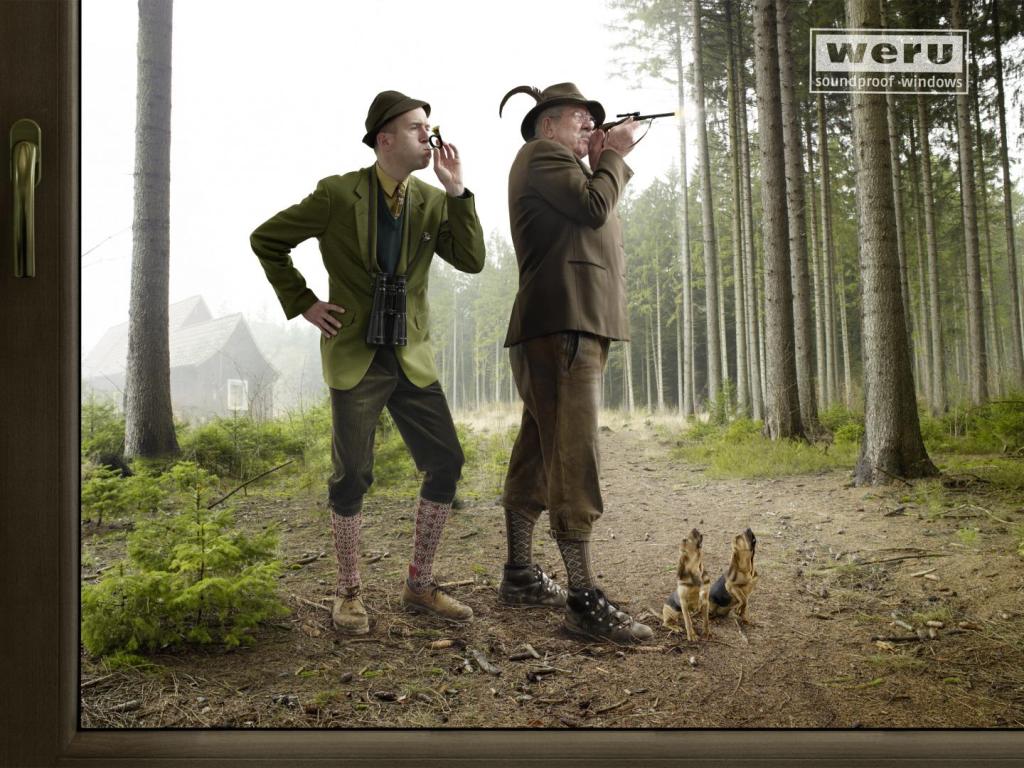 Publicité Weru - Fenêtre contre le bruit - Chasseurs avec mini fusils et chiens de très petite taille - Agence Scholz&Friends - 2010