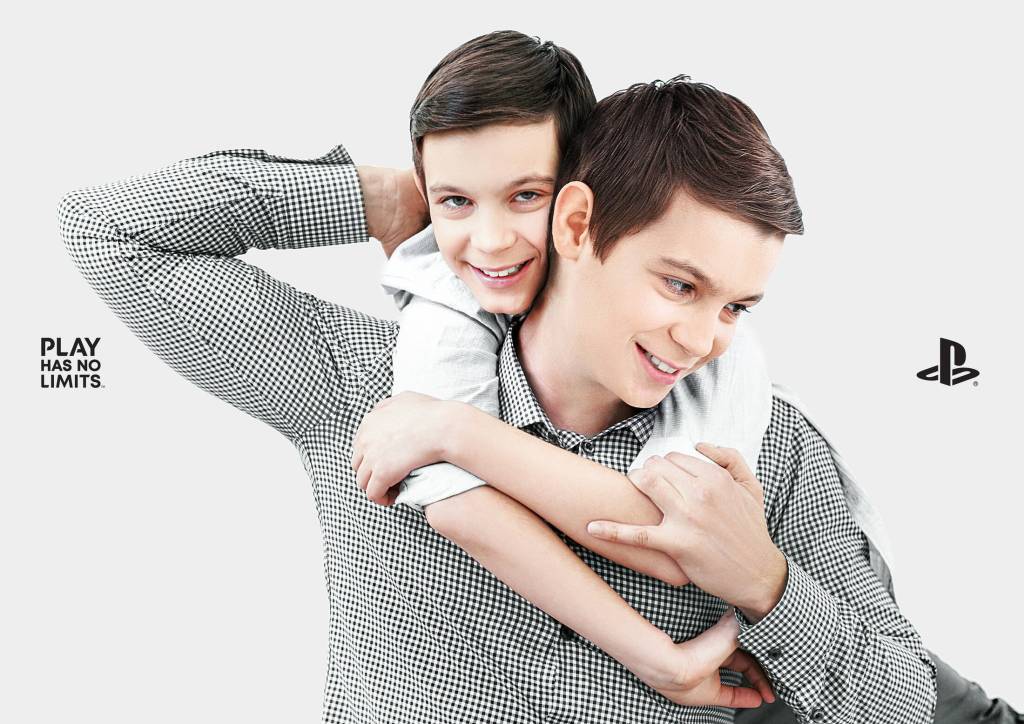 Publicité Playstation - Play has no limit - Un père et son fil ont exactement le même visage - Agence WILD FI - Argentine - 2020