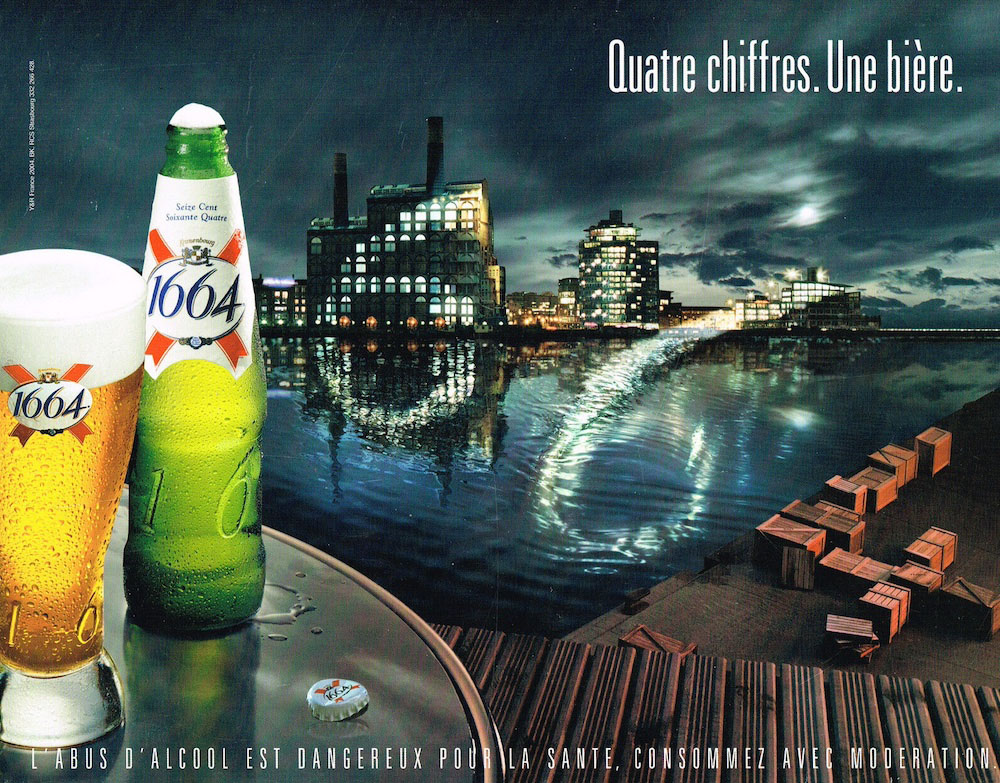 Campagne 1664 - Quatre chiffres. Une bière - Port - 1664 formé par la bouteille, 2 projecteurs et des caisses - Agence Young&Rubicam - France - 2002 