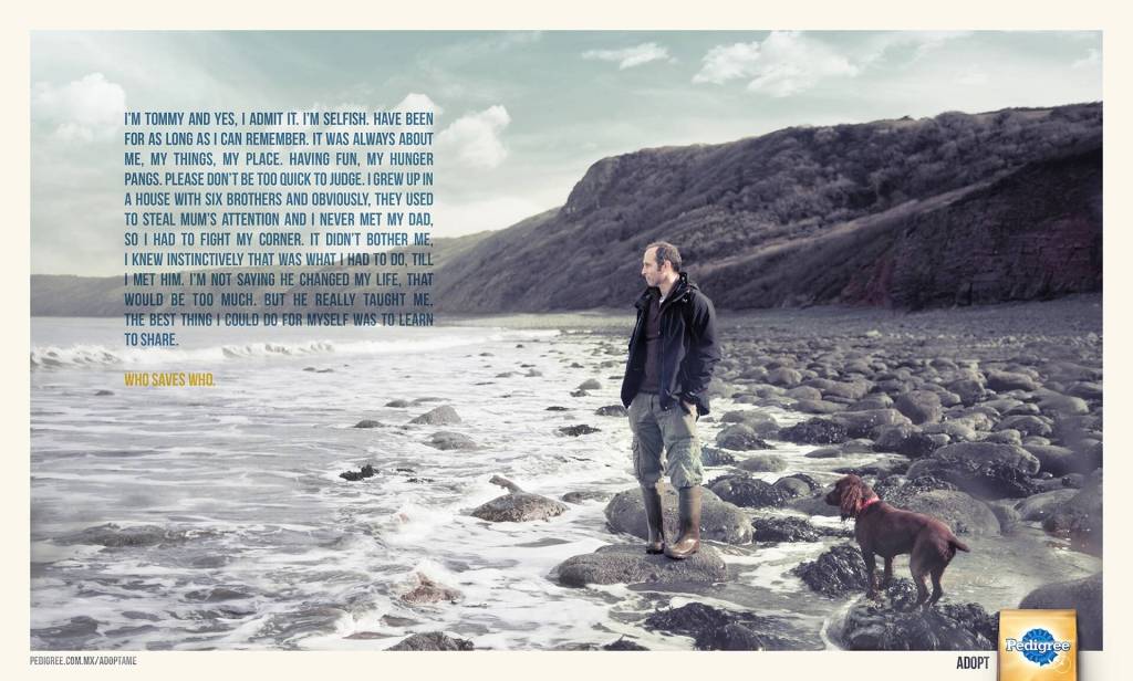 Publicité Pedigree - Adopt - Who saves who - I'm Tommy ans yes, I admit it - Un homme sur le bord d'une plage avec son chien - Agence BBDO - Mexique - 2014
