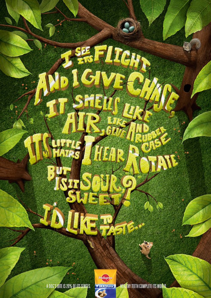 Publicité Pedigree - Dentastix - A dog's bite is 20% of its senses. Health teeth complete it's world - Un chien au pied d'un arbre - Un oiseau formé par des mots - Agence BBDO - Russie - 2011