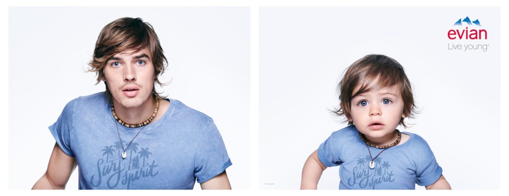 Publicité evian - Baby Bay - Homme avec tee-shirt bleu et collier avec des perles en bois et son équivalent en bébé - Agence BETC - 2016