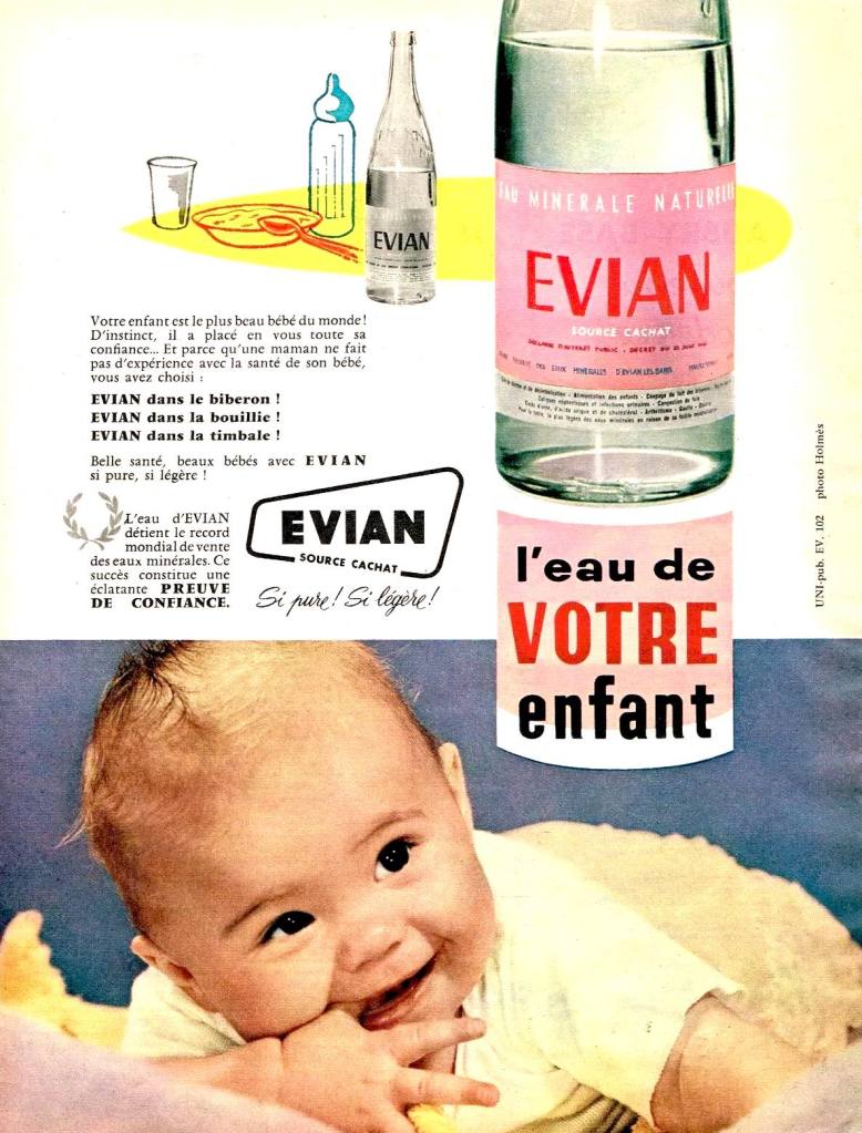 Publicité EVIAN - Si pure ! Si légère ! L'eau de votre enfant - Un enfant en photo met un doigt dans sa bouche - 1960