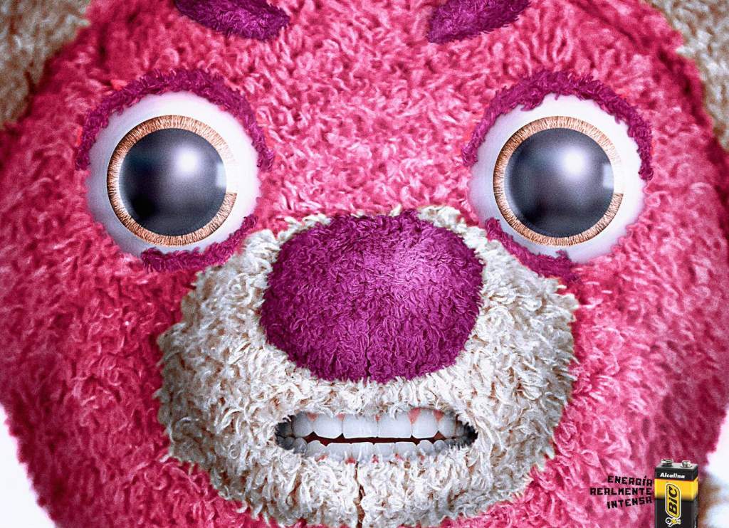 Publicité Bic - Piles - Energia realmente Intensa" - Un ourson avec les pupilles très exorbitées — Agence TBWA (Chili) - 2011