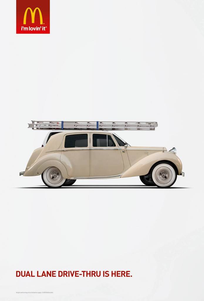 Publicité McDonald's - Drive à double voie - Voiture classique et échelle sur le toit - Agence Leo Burnett - UK - 2015