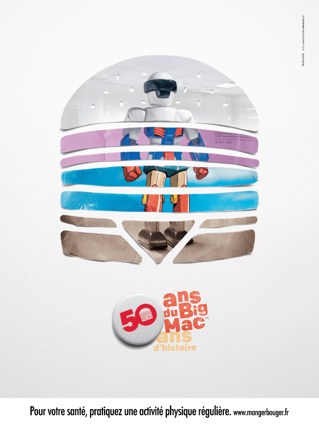 Publicité McDonald's - 50 ans du Big Mac - 50 ans d'histoire - Plusieurs morceaux de robots assemblés en forment un - Fond décomposé d'un Big Mac - Agence TBWA Paris