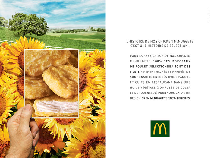 Publicité McDonald's - Histoires - L'histoire de nos chickens Mc Nuggets. C'est une histoire de sélection. - Une main tient une photo de nuggets en gros plan devant un champ de tournesols - Agence TBWA Paris - 2014