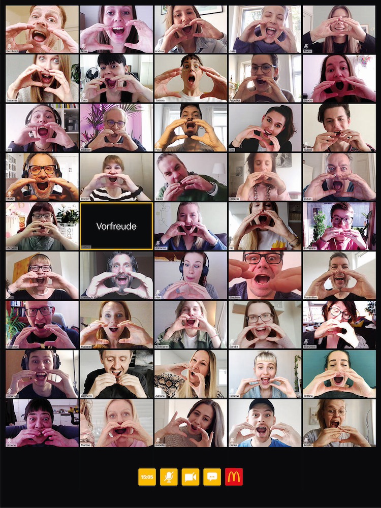 Publicité McDonald's - Covid 19 - Anticipation - Les personnes en visioconférence imaginent manger un burger - Agence DDB - Autriche - 2020