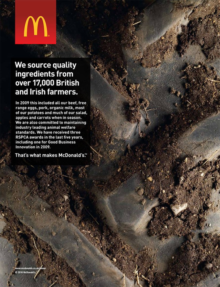 Campagne McDonald's "That's what makes McDonald's" - We source quality ingredients from over 17,000 British and Irish farmers - Gros plan sur un pneu de tracteur recouvert de terre  Agence Leo Burnett - UK - 2010
