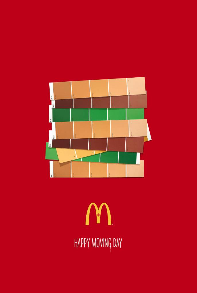 Publicité McDonald's - Happy moving day - Pantone - Des feuilles de nuancier évoque un Big Mac -  Agence Cossette - Canada - 2017