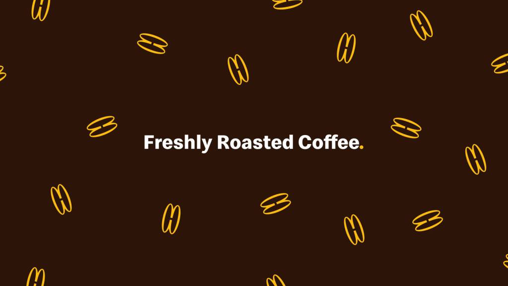 Publicité McDonald's - MMMM - Le logo forme des grains de café pour évoquer le Freshly Roasted Coffee - TBWA - Porto Rico - 2020 