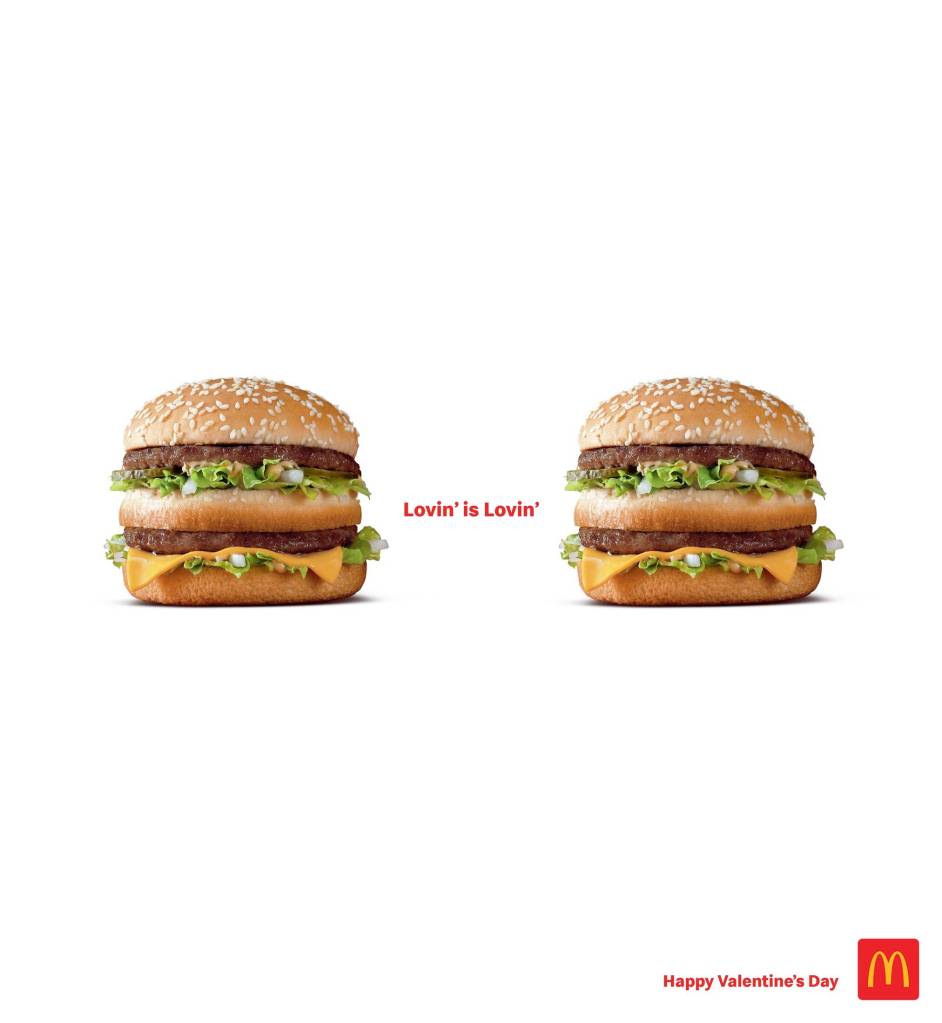 Publicité McDonald's - StValentin - Lovin' is lovin's - Deuux BigMac l'un à côté de l'autre - Agence TBWA - Porto Rico - 2020